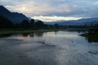 Rivier in Vang Vieng